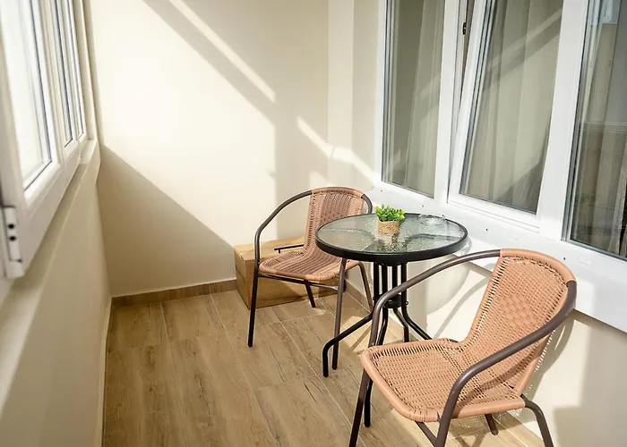 דירה Bright One-bedroom Flat With Balcony I Quiet Area By Flat Mаnаger